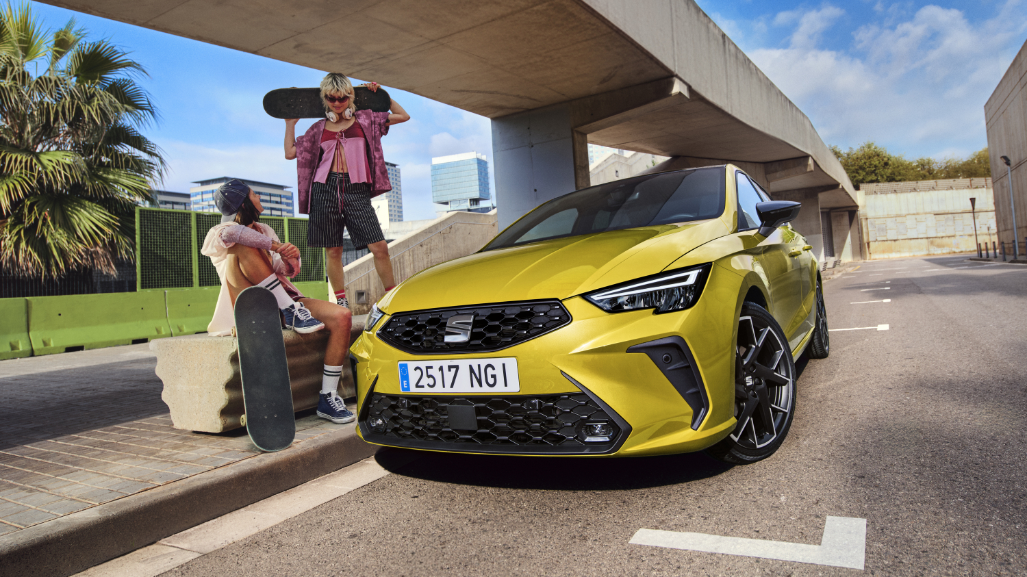 SEAT refreshes the new Ibiza and new Arona with vibrant exterior colours